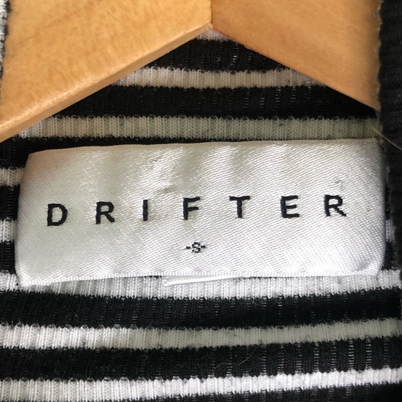 Drifter Stripe Patches Fitted High Neck Top S - Picture 5 of 6